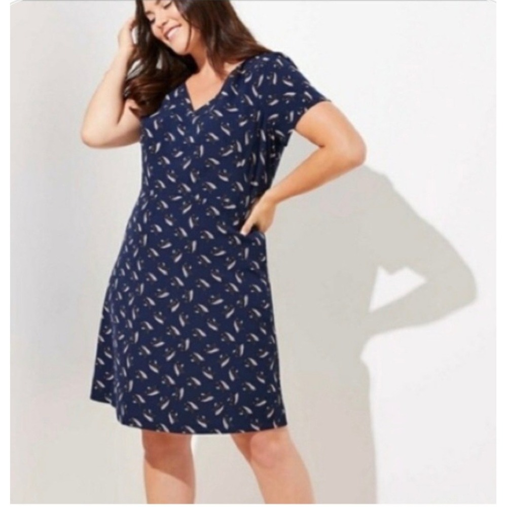 Loft Plus Navy Blue Floral Leaf Print V-Neck Sheath Dress Pockets Size 16